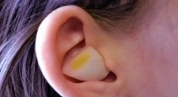Colócatelo en la oreja y descubre sus beneficios