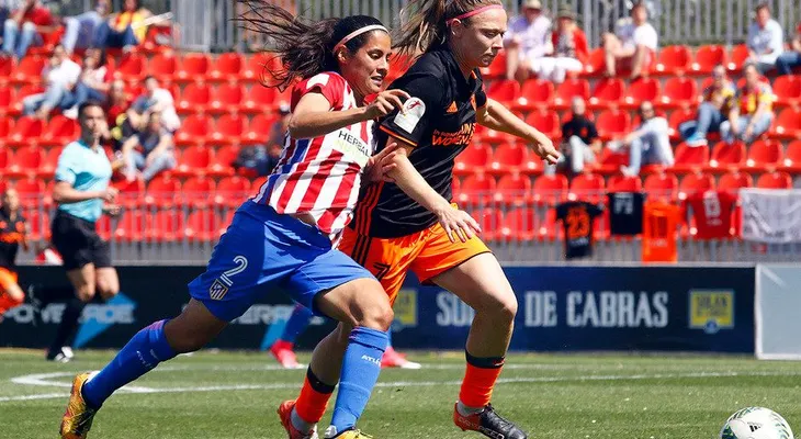 Kenti Robles, la supercampeona mexicana del fútbol español