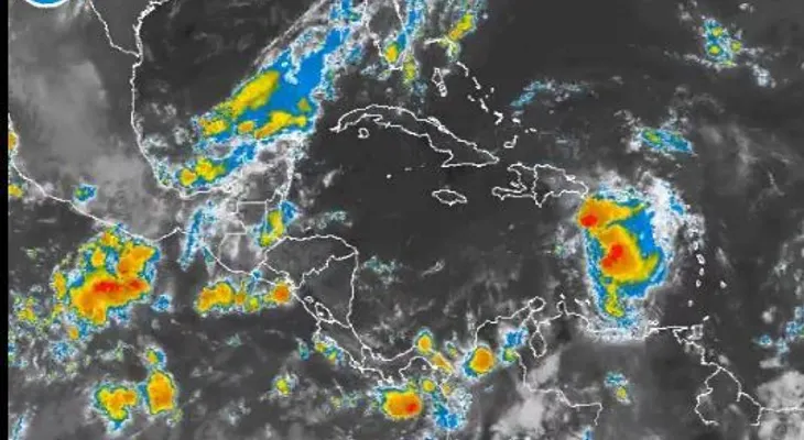Tormenta Erika ha cambiado varias veces de dirección