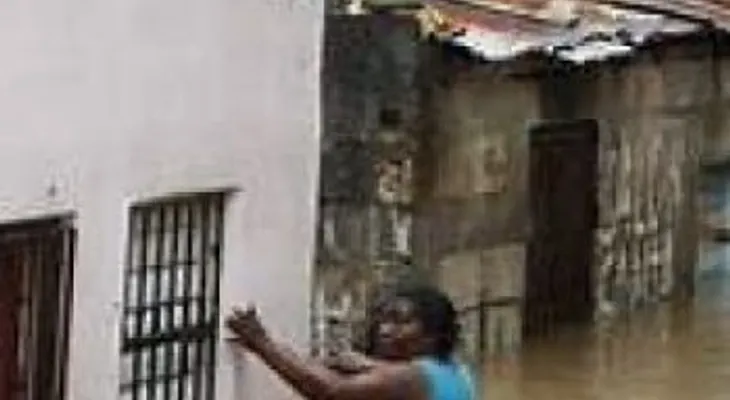 Lluvias continuarán en el país en las próximas 36 a 48 horas; La Vega, SC y Sánchez Ramírez bajo alerta roja 