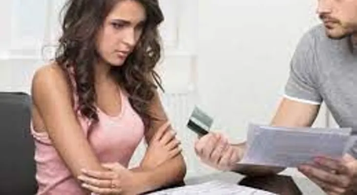 Mayoría de mujeres no soportan hombres tacaños, vulgares, narcisistas y con poca higiene; dicho por un estudio