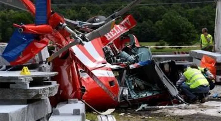 Accidente de helicóptero deja 4 muertos en Suiza