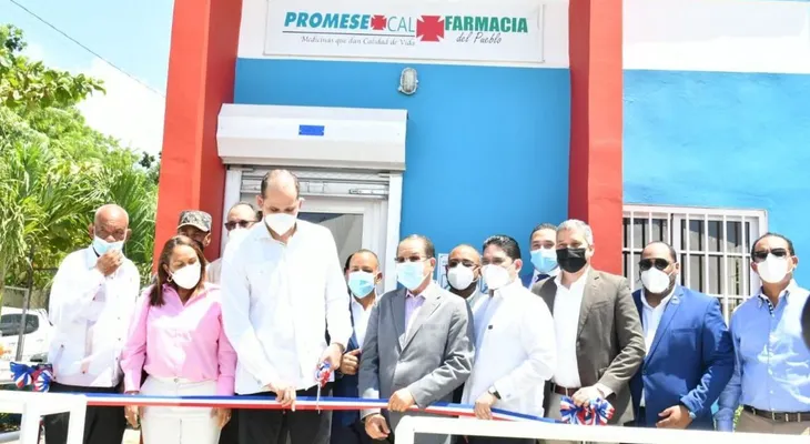 Gobierno inaugura tres nuevas Farmacias del Pueblo en la provincia Duarte; favorecerán a más de 6,000 personas