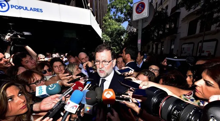 El presidente del gobierno español declara como testigo en un caso de corrupción