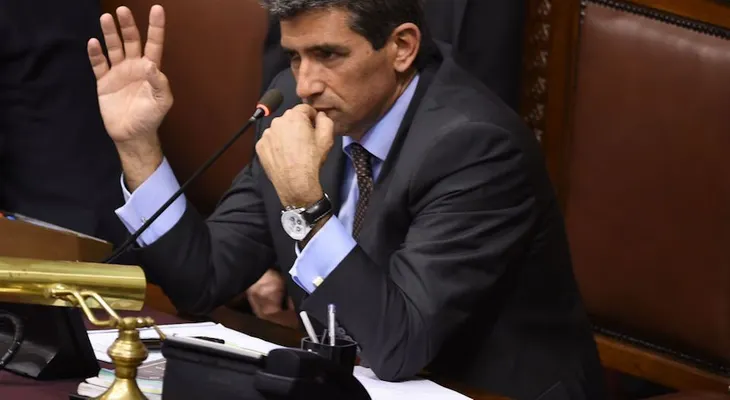 El vicepresidente de Uruguay presenta su renuncia al cargo