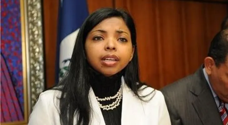 Yeni Berenice dice sectores buscan impedir conozca caso de corrupción y lavado contra Díaz Rúa
