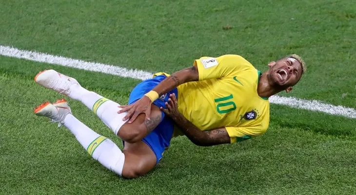 Neymar admite lo que muchos sospechaban: "A veces exagero"
