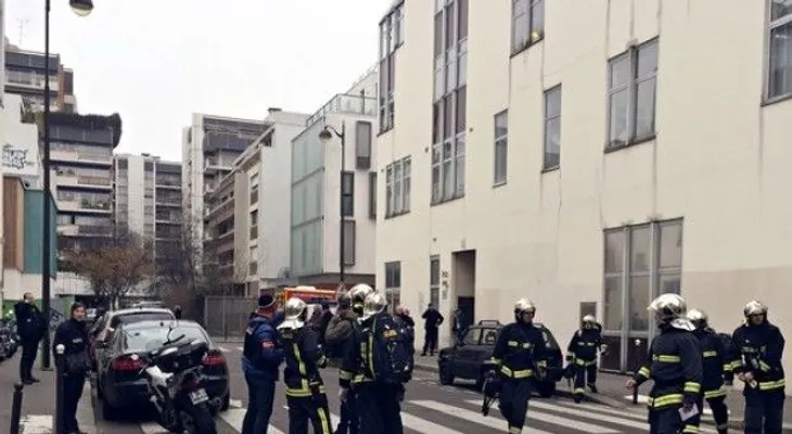 Matan 12 en ataque contra medio que caricaturiza a Mahoma en París