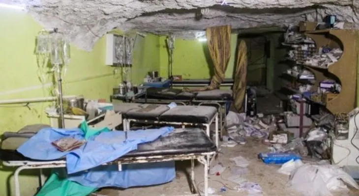 Bombardean ciudad siria que fue blanco de presunto ataque químico; un muerto y tres heridos