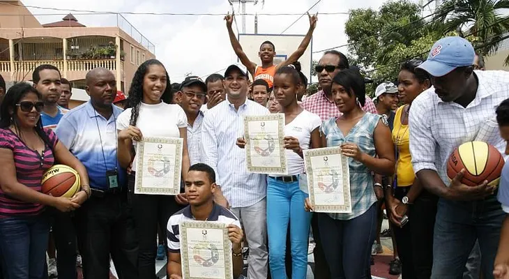 MJ lleva programa Mi Comunidad Joven al sector Enriquillo