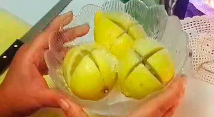 Corta un limón en cruz, ponle sal, y en cinco minutos quedarás con la BOCA ABIERTA...Cambiará tu vida