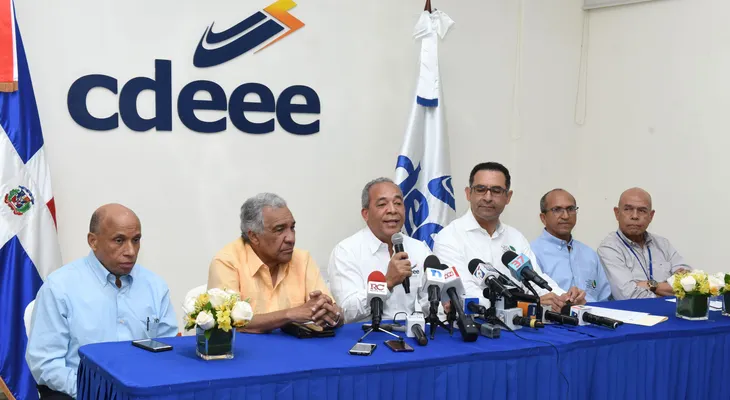 CDEEE gratificará a empleados que han trabajado en Punta Catalina 