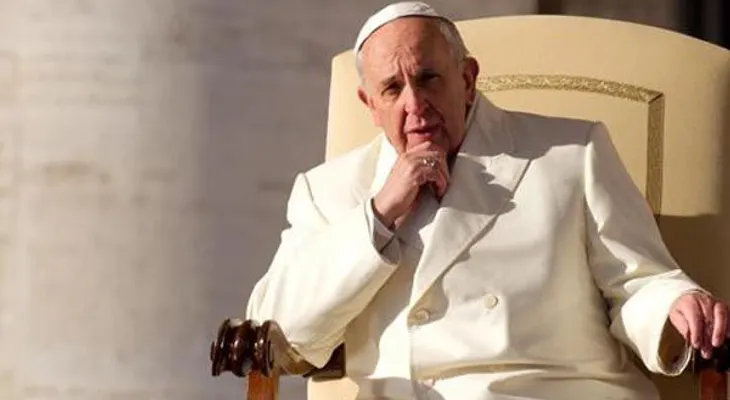 Papa denuncia a los cristianos corruptos que aprovechan sus privilegios