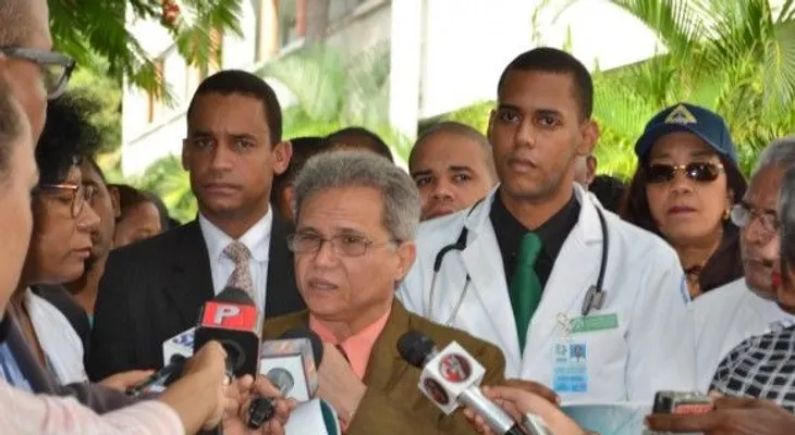Maternidad la Altagracia acuesta de cinco a ocho recién nacidos en una sola cuna 