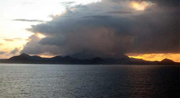 Las contradicciones de una isla del Atlántico en la que "nada tiene sentido"