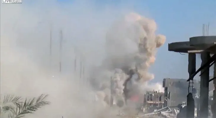 Video: Ejército iraquí destruye un vehículo kamikaze del EI antes de que alcance su objetivo