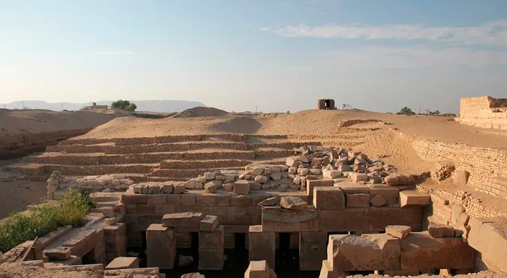 Descubren ciudad egipcia de más de 5.000 años de antigüedad