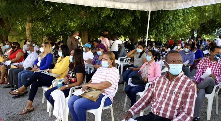 Vacunación contra el covid-19 alcanza cifra récord: en las últimas 48 horas, 240 mil acudieron a inocularse 