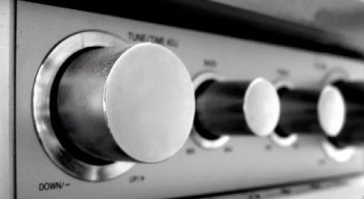 La música en RD: Con exceso de tocadas en la radio, pero en las calles nada