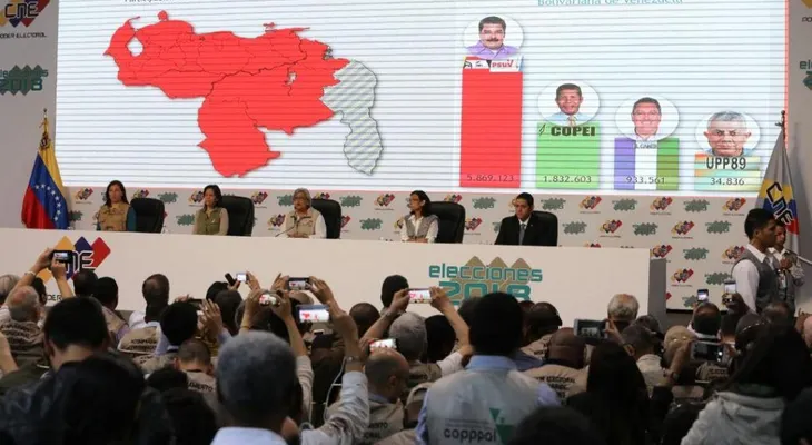 Falcón desconoce comicios en Venezuela; Maduro convoca perdedores a un "gran diálogo"