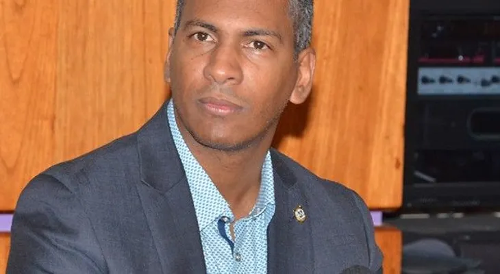 Martínez apuesta a fortalecer aspectos democráticos