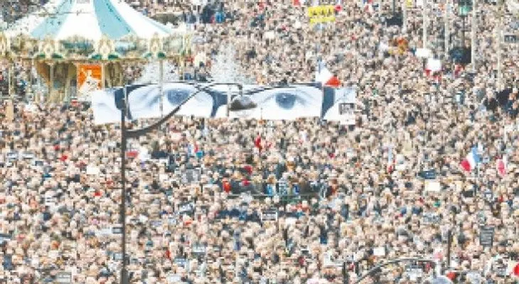 Líderes mundiales marchan en París 