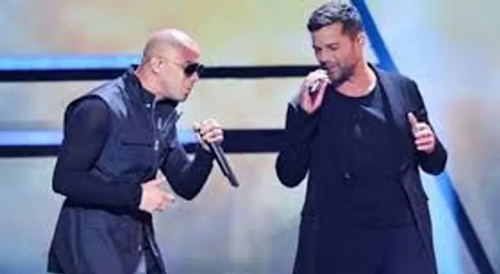Ha-Ash y Wisin salen de gira con Ricky Martin 