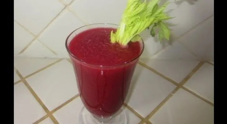 Un jugo buenísimo para presión arterial y el colesterol