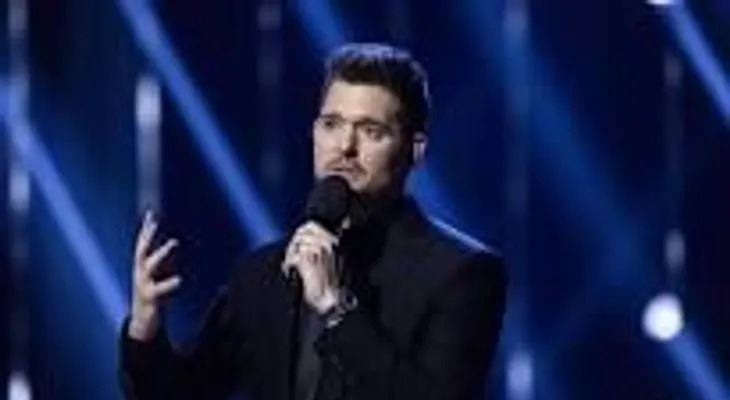 Michael Bublé anunció que se retira de la música por enfermedad de su hijo, en conmovedora entrevista