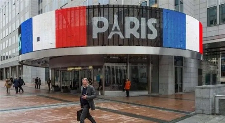 Francia bombardea blancos del Estado Islámico