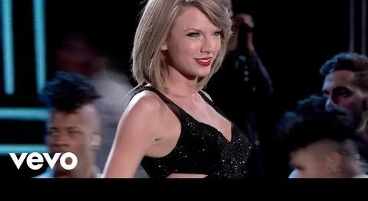 Taylor Swift, con 170 millones de dólares, la cantante mejor pagada de 2016 (VIDEO)