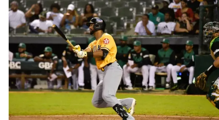 Aguilas derrotan por tercer día a las Estrellas