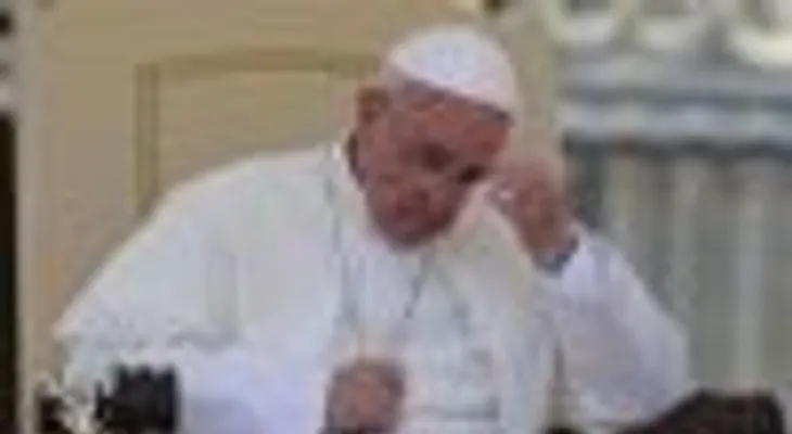 Indígenas canadienses solicitan al Papa que se disculpe por abuso infantil