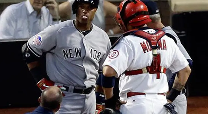 Canó salió del Juego de Estrellas tras pelotazo