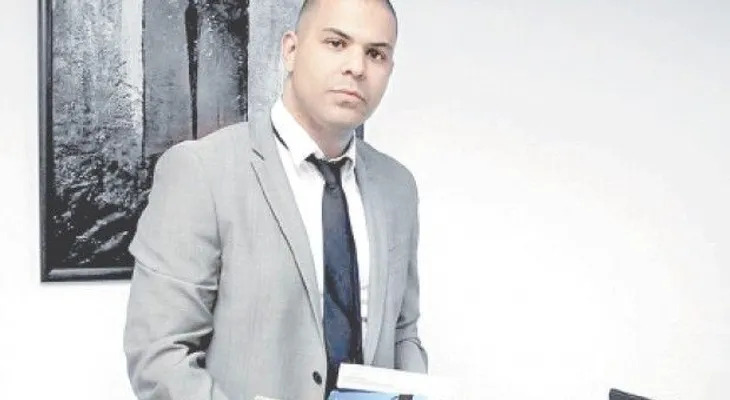 Martis, un criollo que lucha a favor de los latinos en Holanda