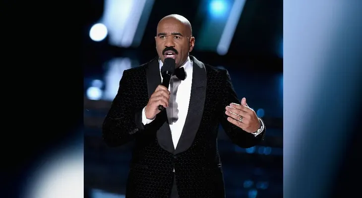 ¿Quién es Steve Harvey, el presentador que coronó por error a Miss Colombia?