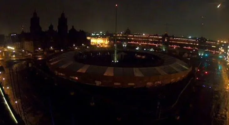 Cae un meteoro en el centro de México (VIDEO)
