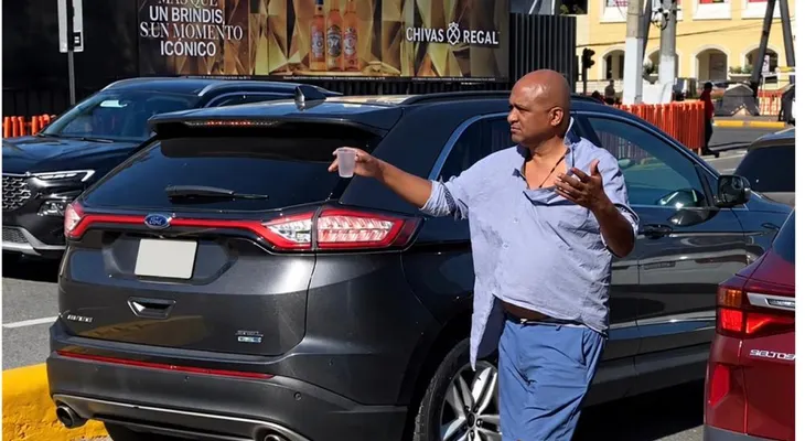 José Zabala celebra con 115 reconocimientos y presencia en la Casa Blanca