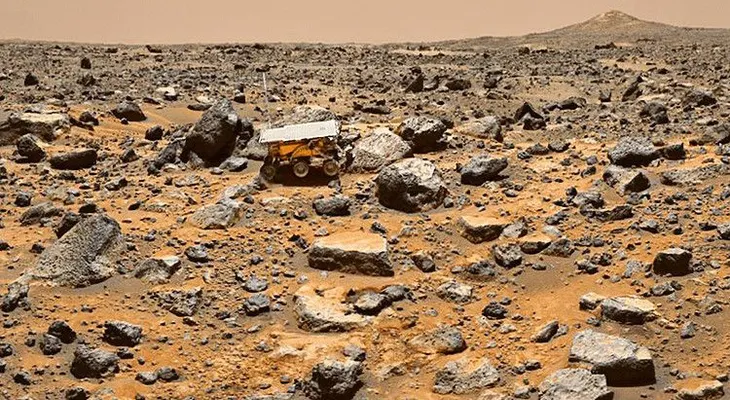 Elon Musk: "Hay que lanzar una bomba termonuclear en Marte"