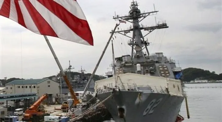 Armada de EEUU navegará cerca de aguas reclamadas por China