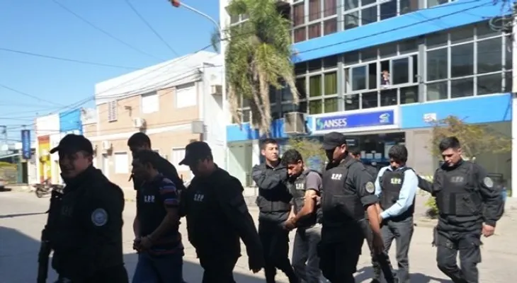 Condenan de 30 y 20 años de prisión contra tres imputados de homicidio
