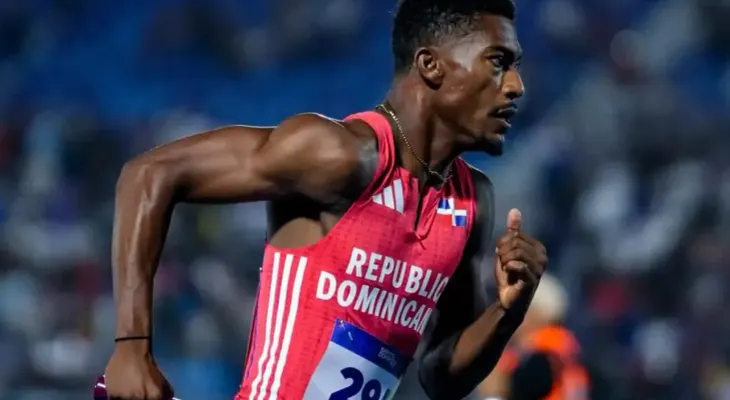 Christopher Melenciano gana oro en 100 metros y rompe récord mundial para atletas sordos
