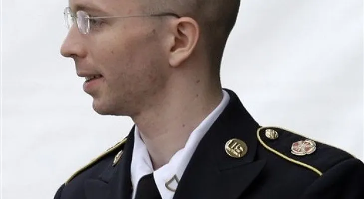Condenan a 35 años a Manning por revelar secretos a WikiLeaks