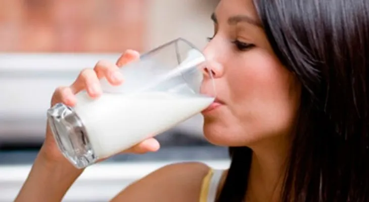 Por esto deberías beber leche a diario 