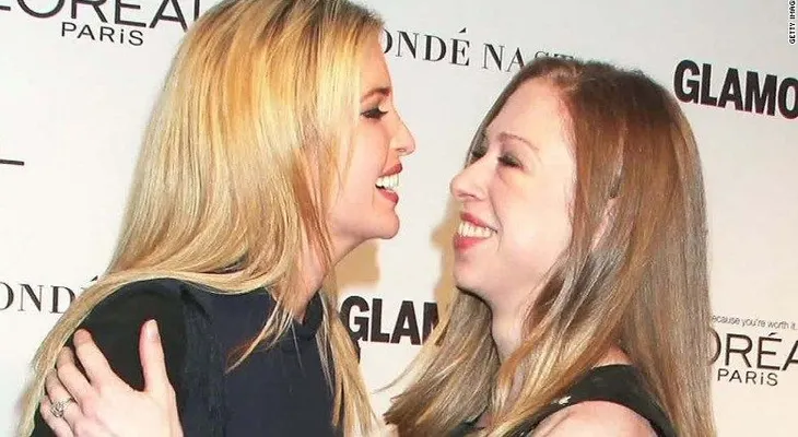El curioso caso de la amistad entre Ivanka Trump y Chelsea Clinton