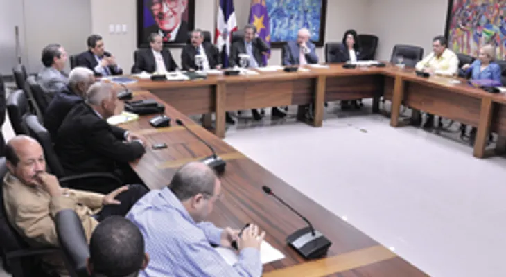 Danilo define la ruta de su nuevo gobierno