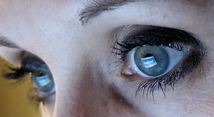 La NSA suplantó a Facebook para infectar a millones de computadoras a nivel mundial