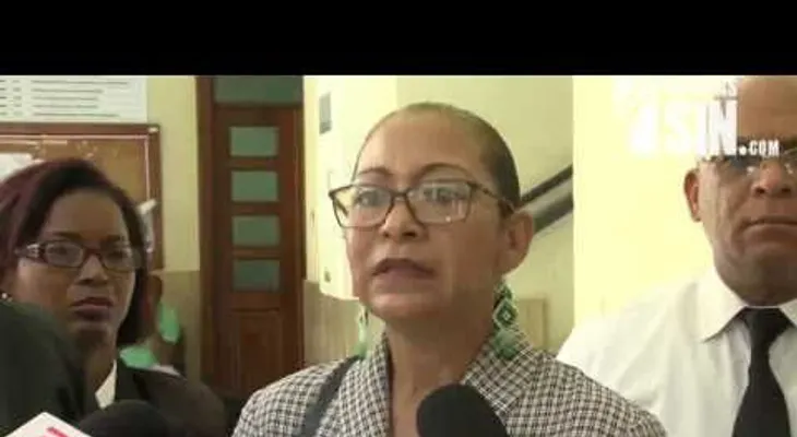 Imputada por fraude en SEMMA cae como una guanábana, al escuchar condena (VIDEO)