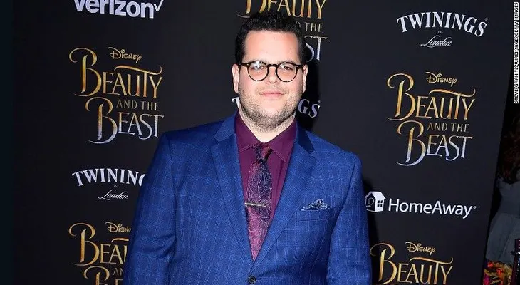 La respuesta del actor que interpreta al personaje gay en La Bella y la Bestia