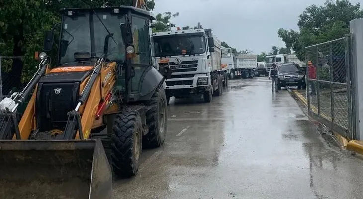 Obras Públicas enfrenta con decenas de equipos y centeneras de su personal los daños ocasionados en provincias del Sur afectadas por lluvias
